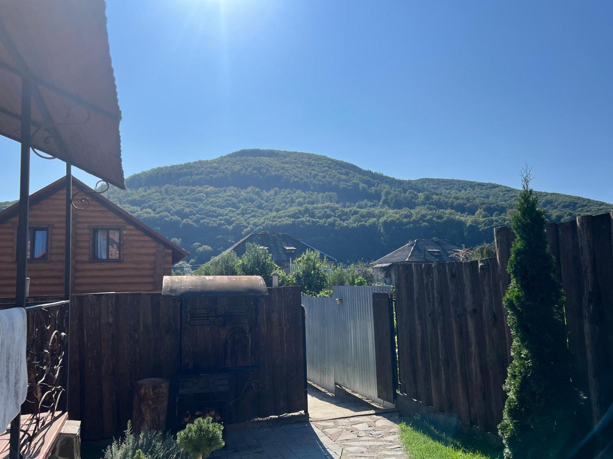Smerekovyi Dvir Polyana  Buitenkant foto